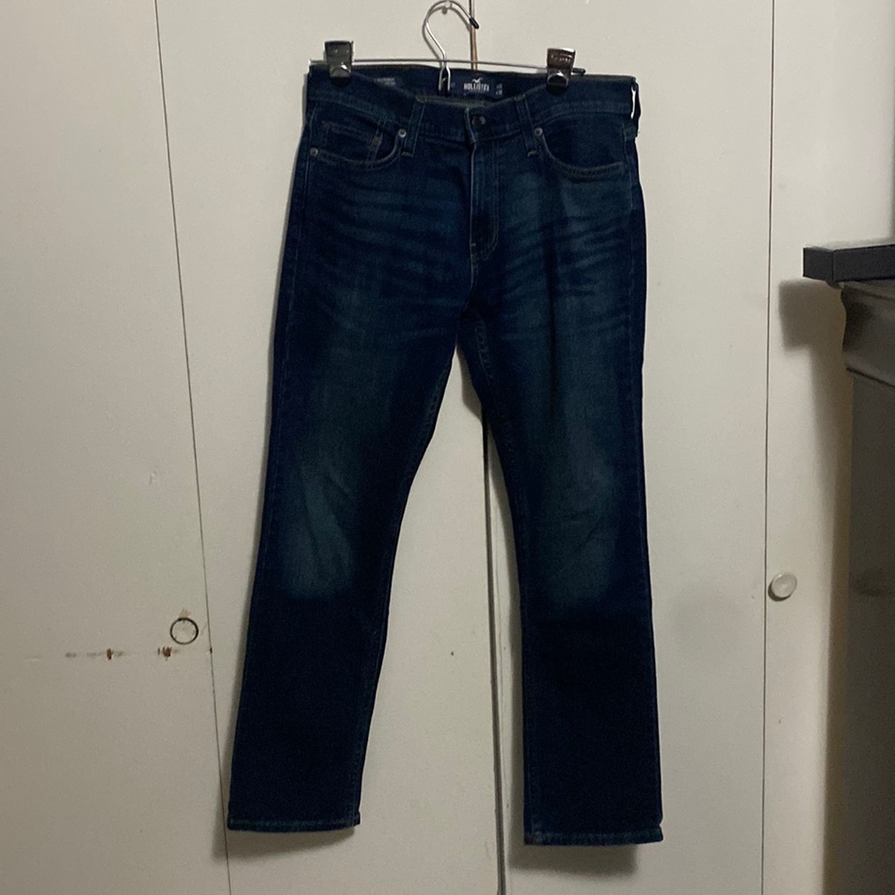 Hollister Slim Straight Jean
